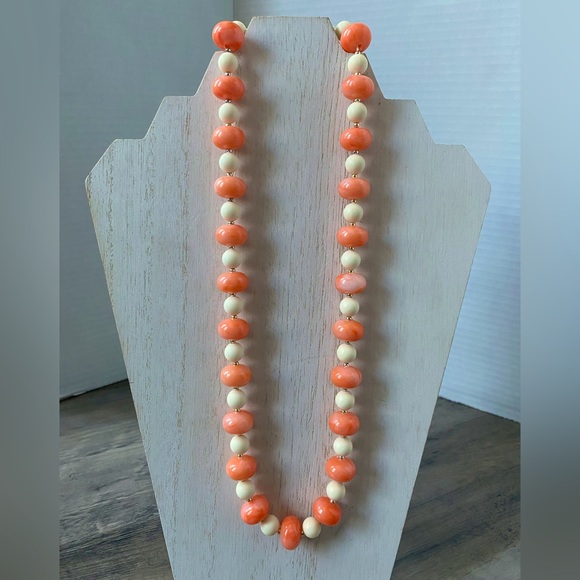 VTG Orange Pumpkin Shape Beads Shaded In Color With Small White Beads Ac… - Picture 1 of 5